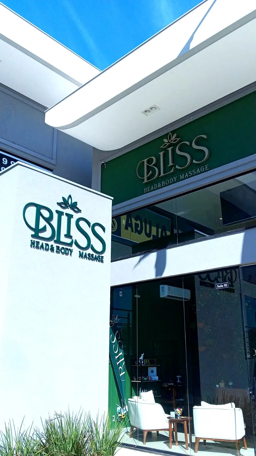 Fachada Bliss Head & Body Massage