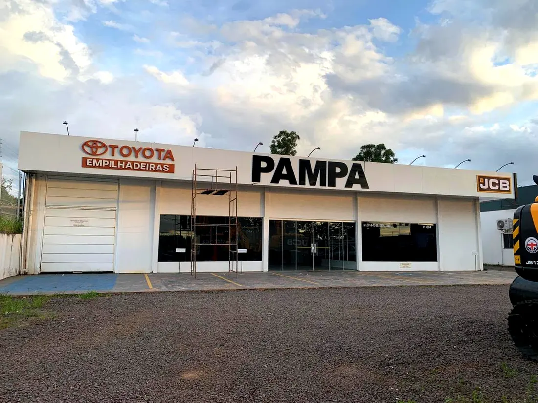 Fachada Pampa | Toyota Empilhadeiras & JCB